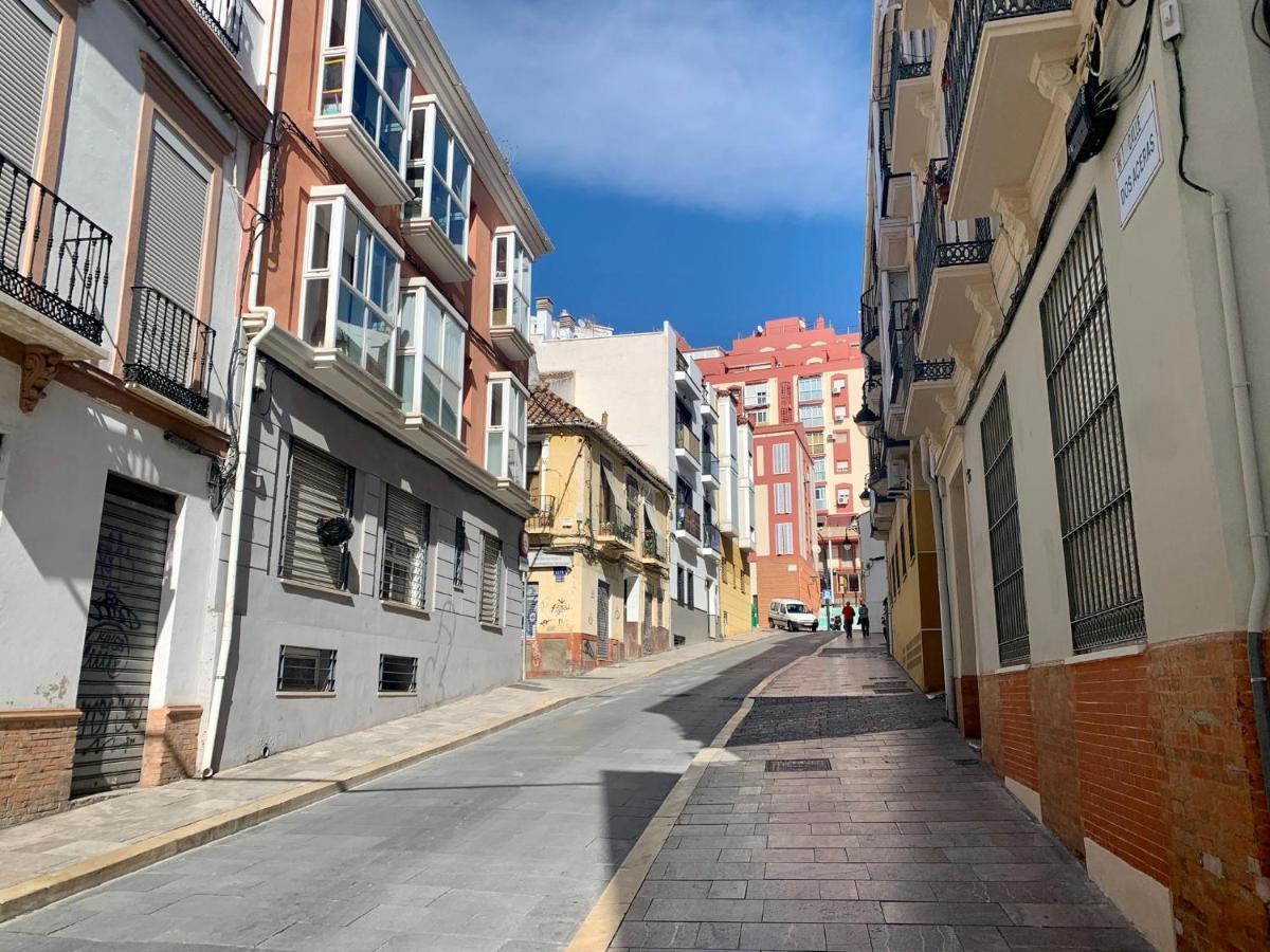 Homely Malaga Refino Bajo G6 Y F6 外观 照片