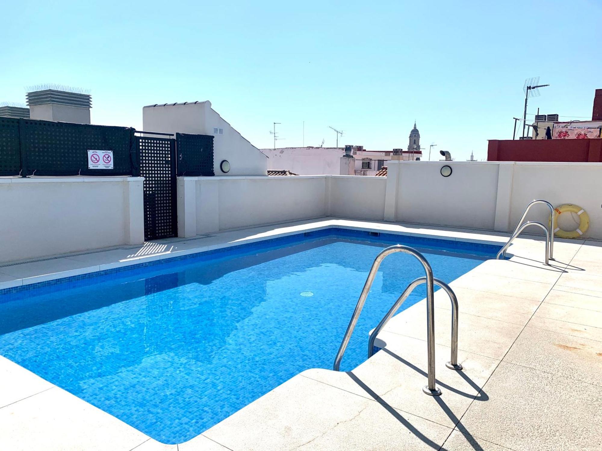 Homely Malaga Refino Bajo G6 Y F6 外观 照片